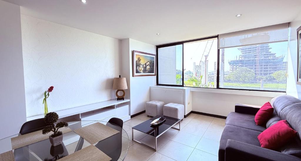 Bellini 3, Puerto Santa Ana, Suite Ejecutiva con vista, lavadora, secadora, wiffi - 5