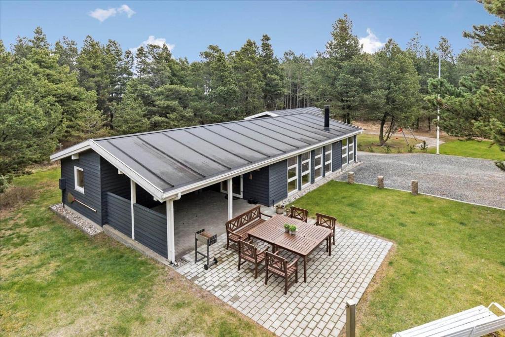 0001-Romo-Blabaervej-23, Bolilmark