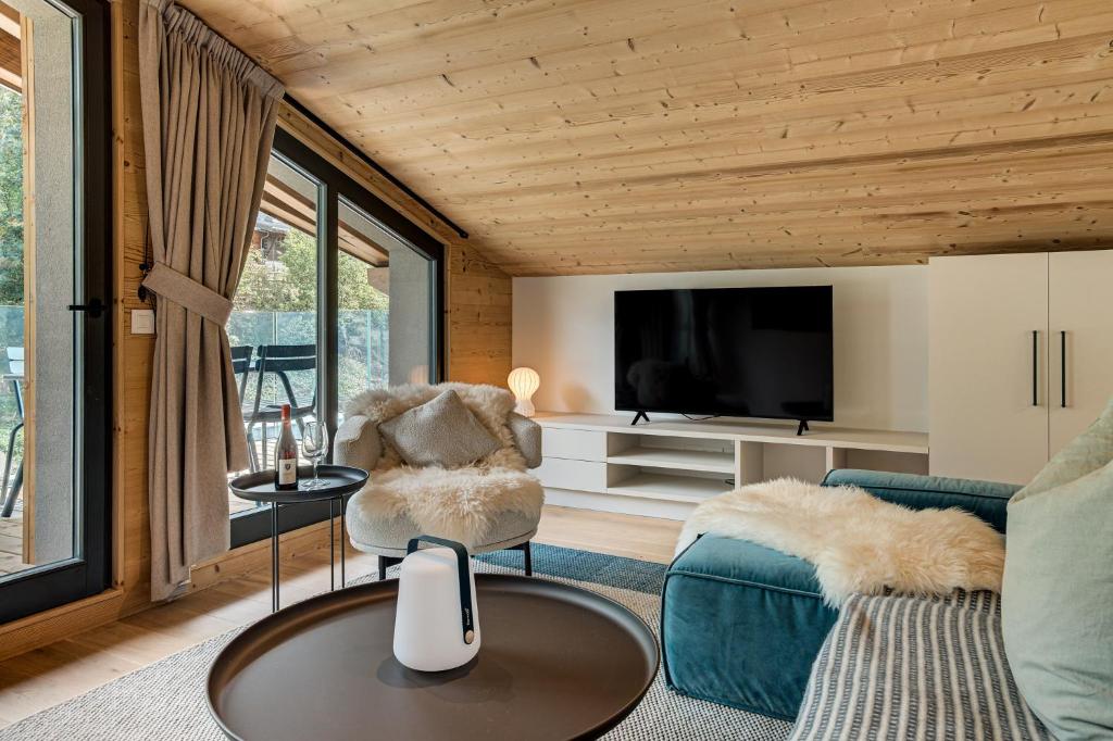 Apartment Castorettes, Alpes Agency, Chamonix, Sleeps 6 to 7 - 3