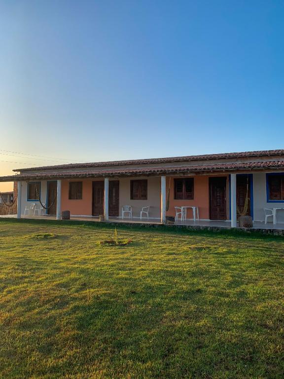 Pousada Barlavento, Luis Correia