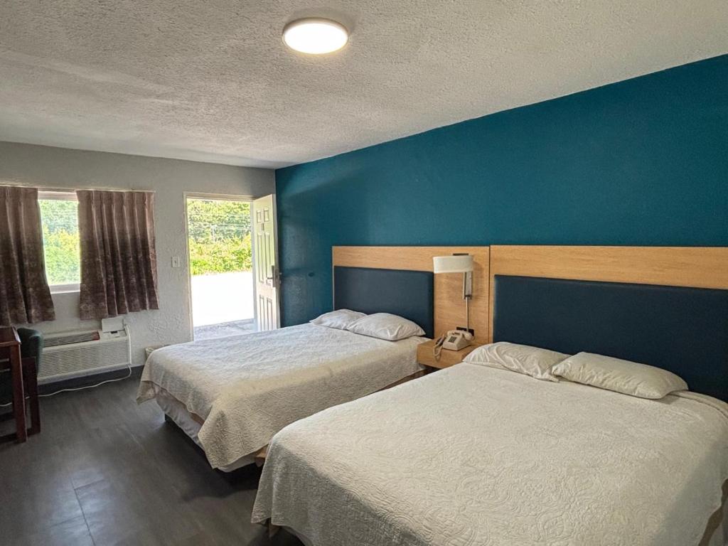 Anchor inn, New Johnsonville