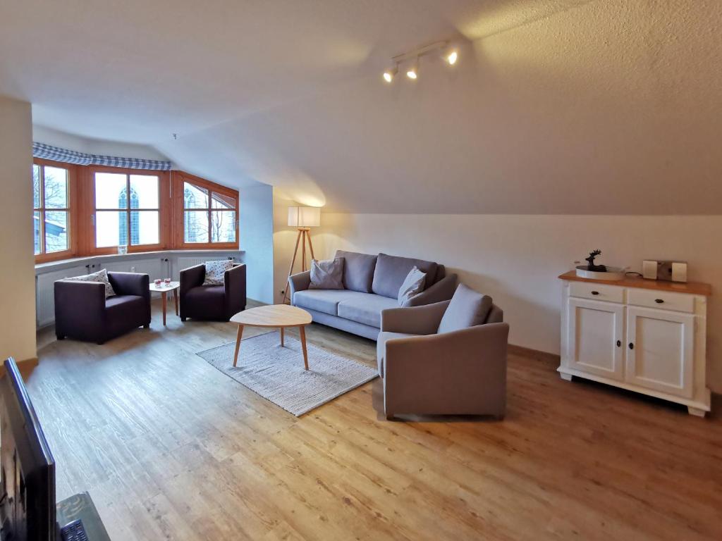 Ferienwohnung Dorfplatz - 5