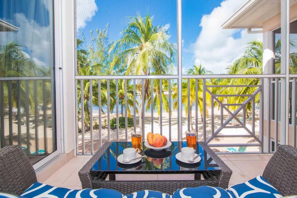 Korner Kai Condo, Driftwood Village