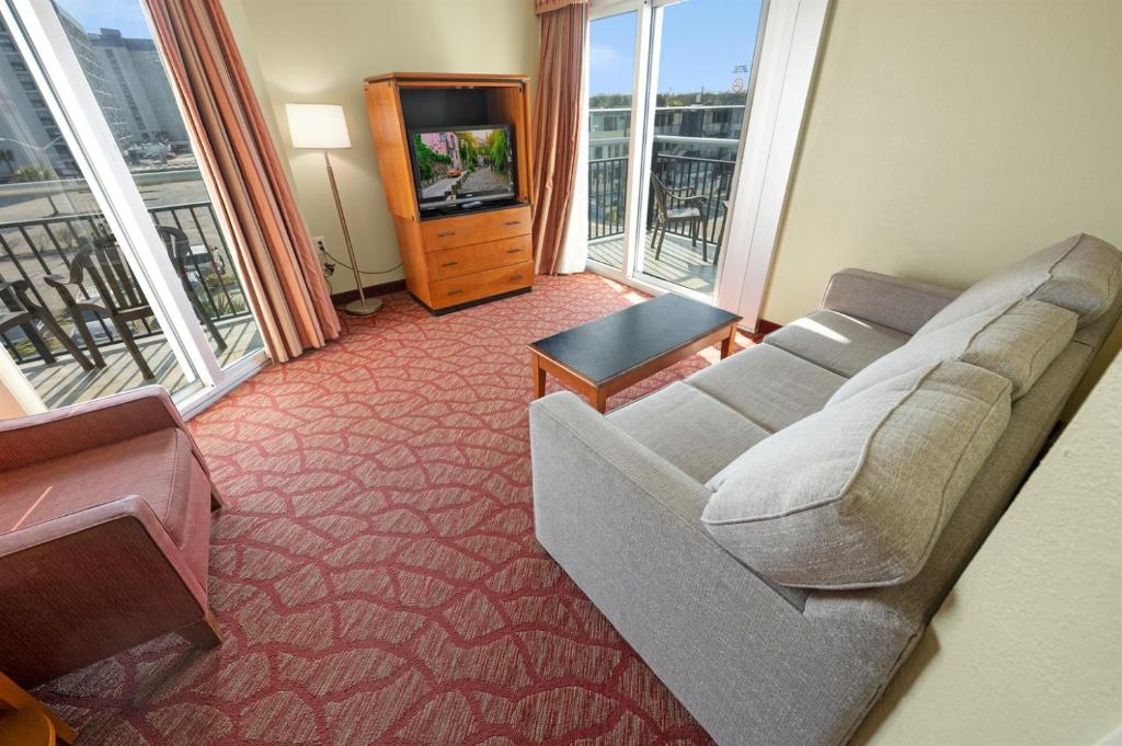 Large Oceanview, Boardwalk Central Great Location!, Myrtle Beach