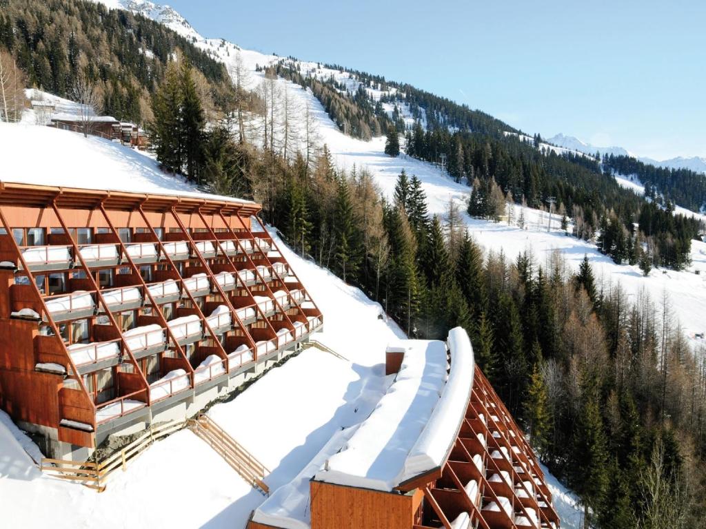 Apartment in French Alps near Ski Slopes, Arc 1600