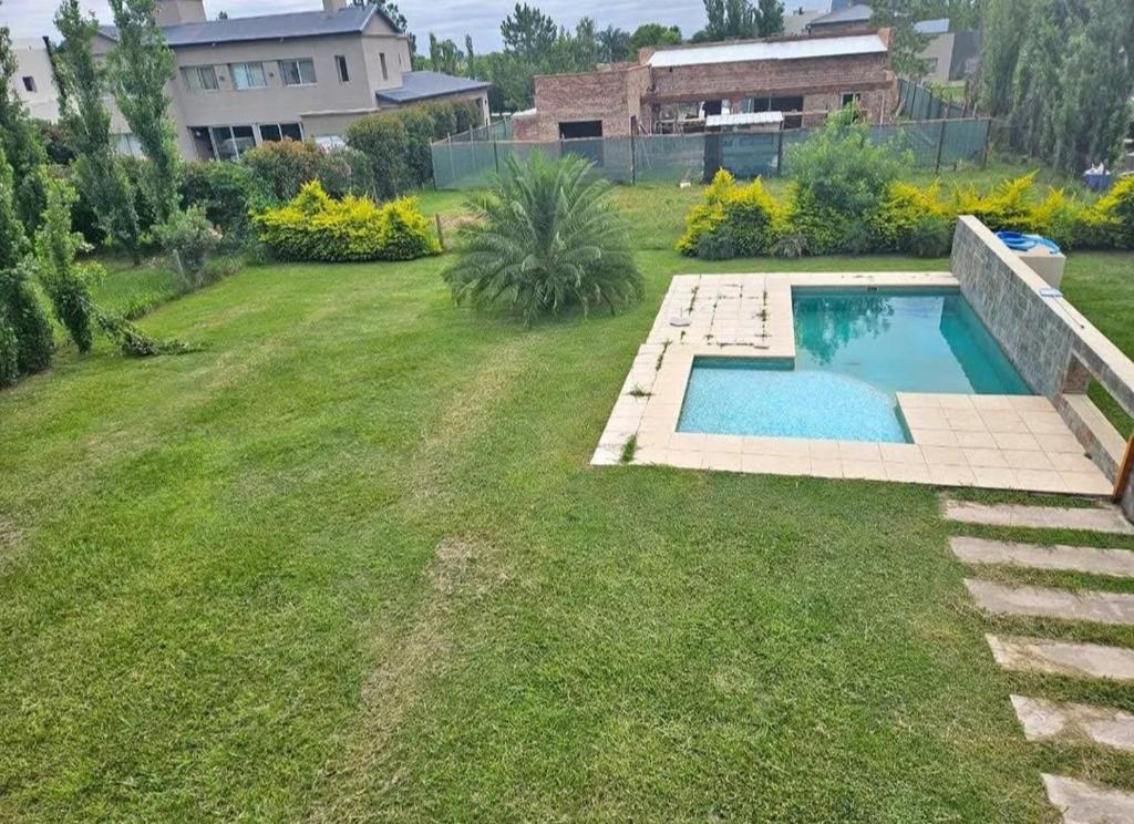 Casa de categoría en Country - 4