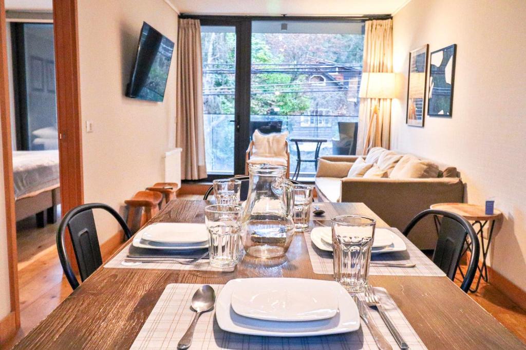 HOM I Conjunto frente al Lago con piscina temperada y estacionamiento - 4