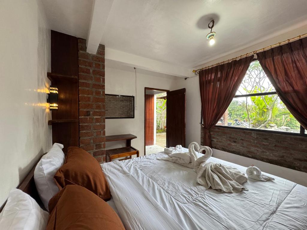 Lentera Lombok, Tetebatu