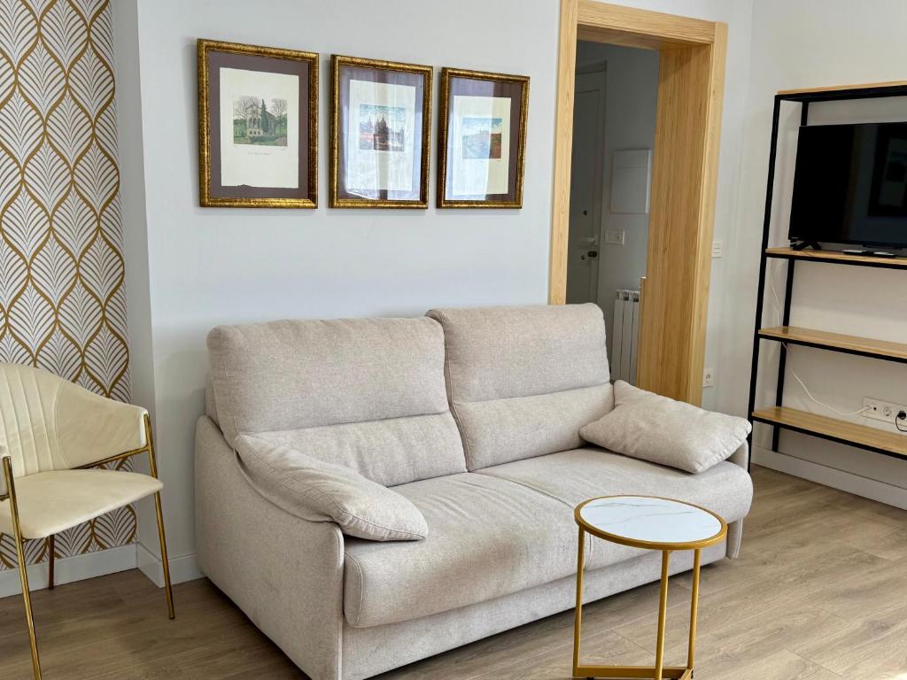 Oak Home - Oakplaces - 2