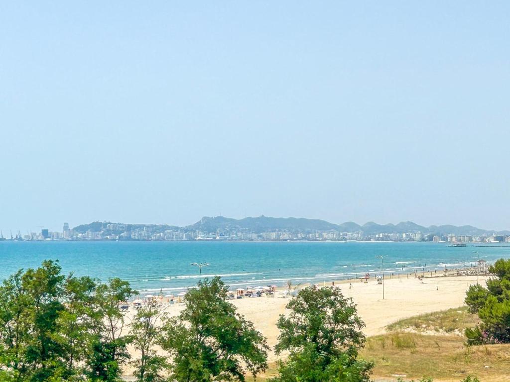 The Anchors Rest, Durrës