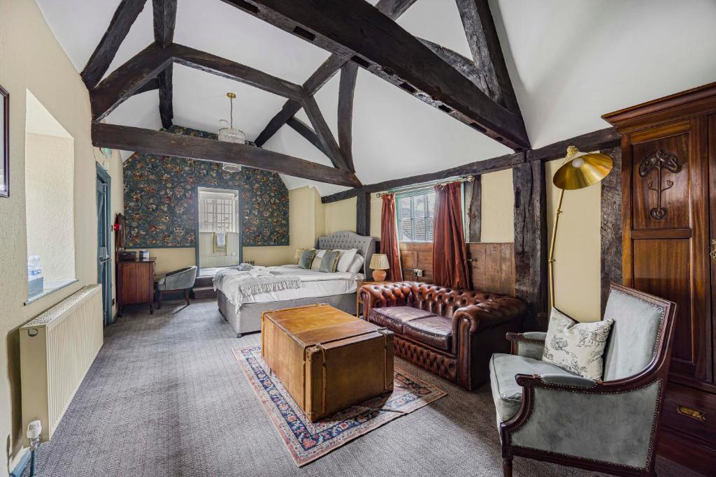 The Golden Pheasant Inn, Burford photo 3