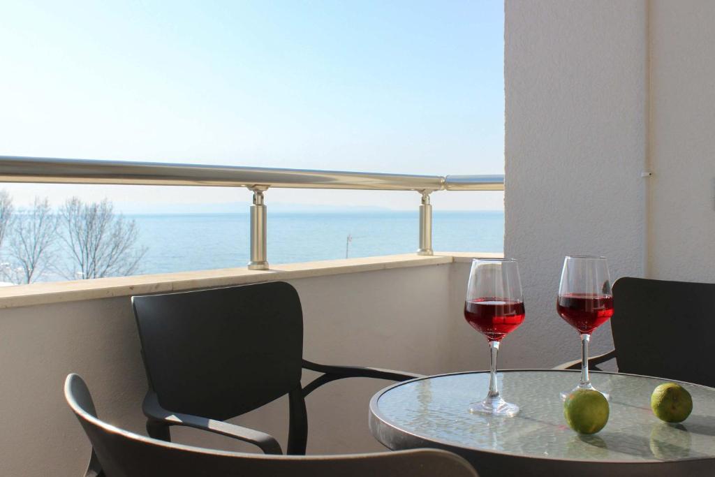 Coastal Light, Durrës