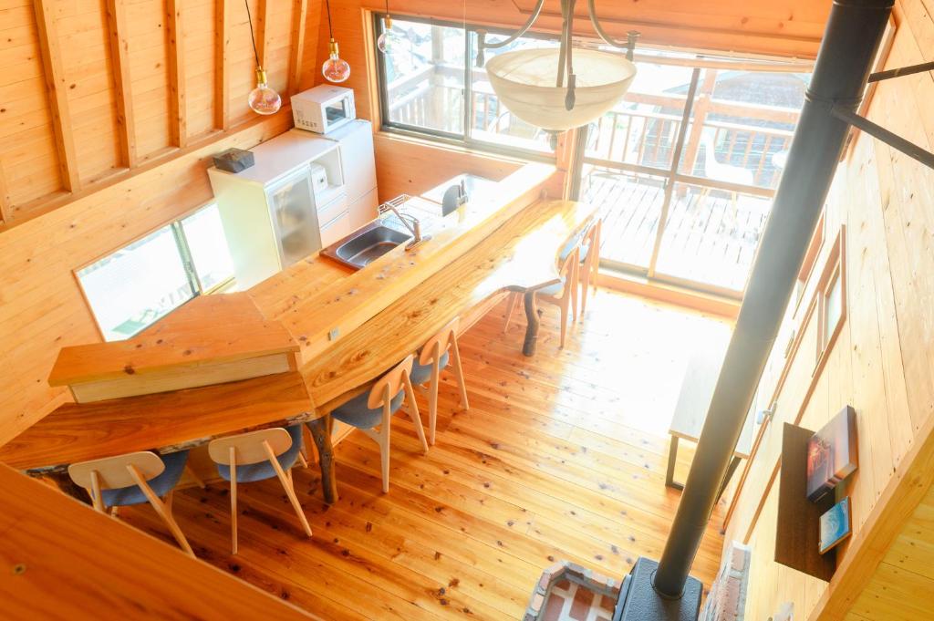 workhobby和歌山由良, Yura