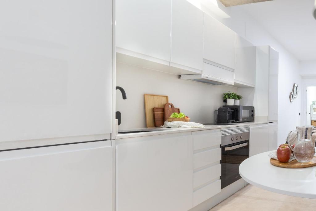 Manya Valencia by Concept Flats - 5