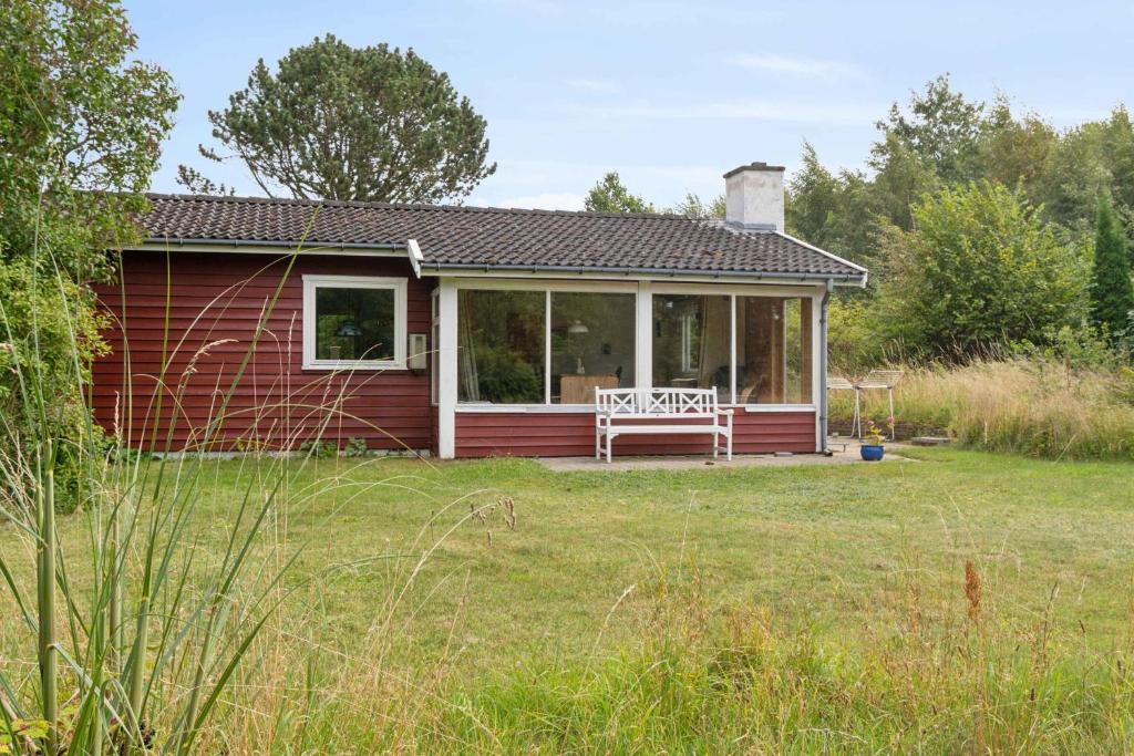 Holiday Home On Adventurous Plot Near Beach, Fårevejle