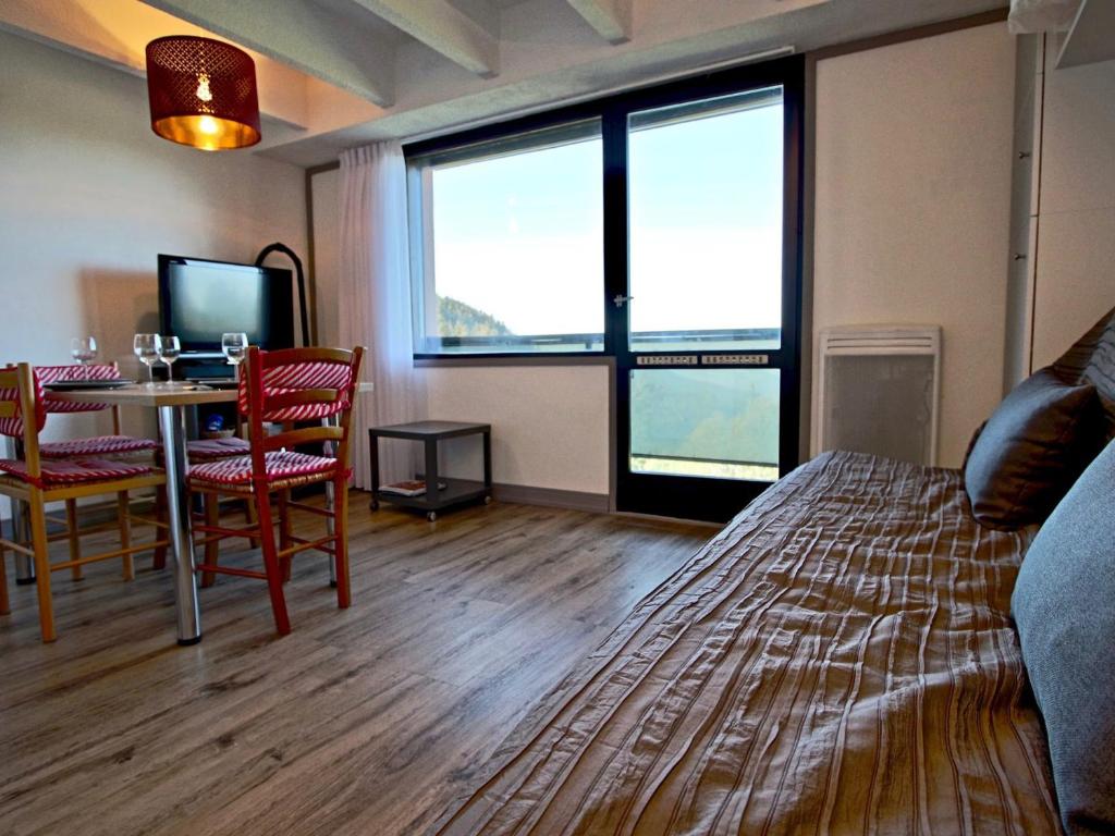 Studio cabine avec balcon et parking couvert - FR-1-340-186 - 4