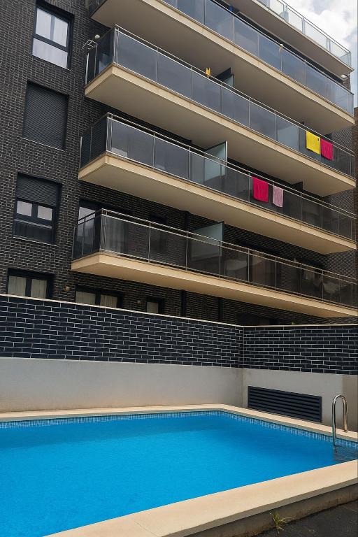 Luxury Beachfront Family Apartment - 3
