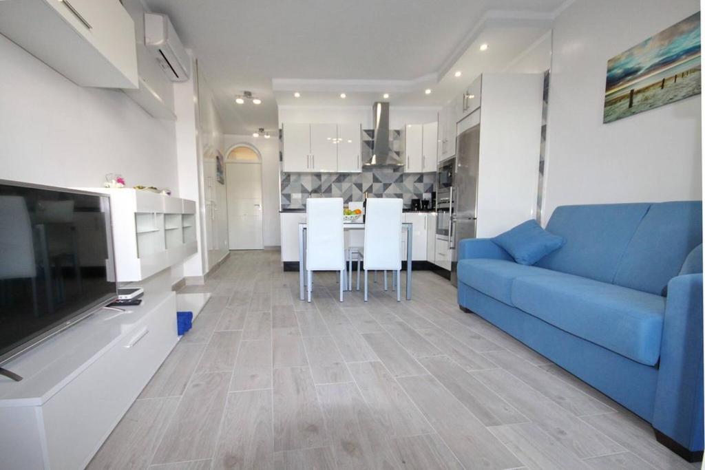 Modern apartment in complex with pool in Costa Adeje - 4