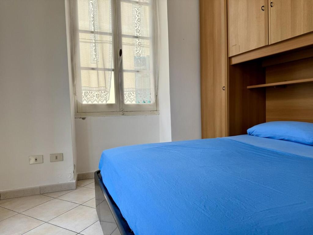 HOST4U - Dimora Antica in Centro a Porto Maurizio di Imperia - Casa Rina - 4