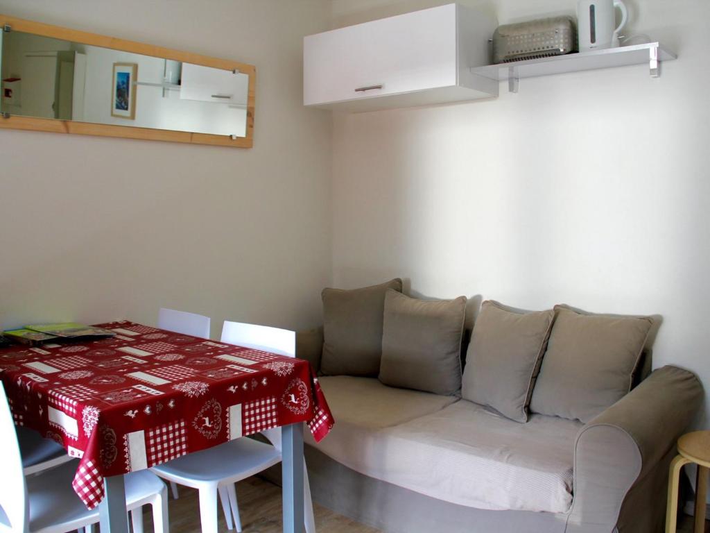 Appartement 2 pièces cabine 4 pers, exposé Ouest avec balcon et parking collectif - 1