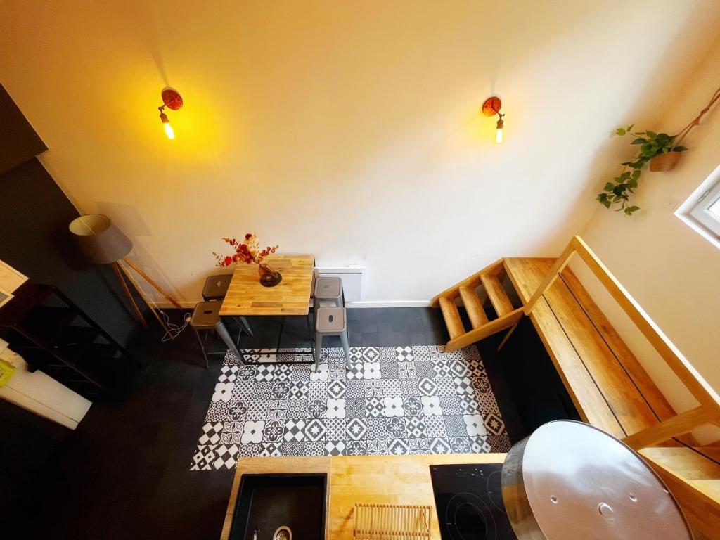 Coralinde - appartement 4 personnes - check in h24 - wifi, Lyon