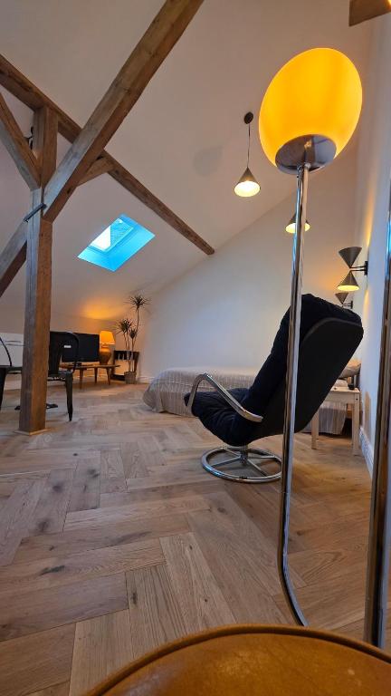 FoxRoom by #Fox - Studio facing Metz train station - 1