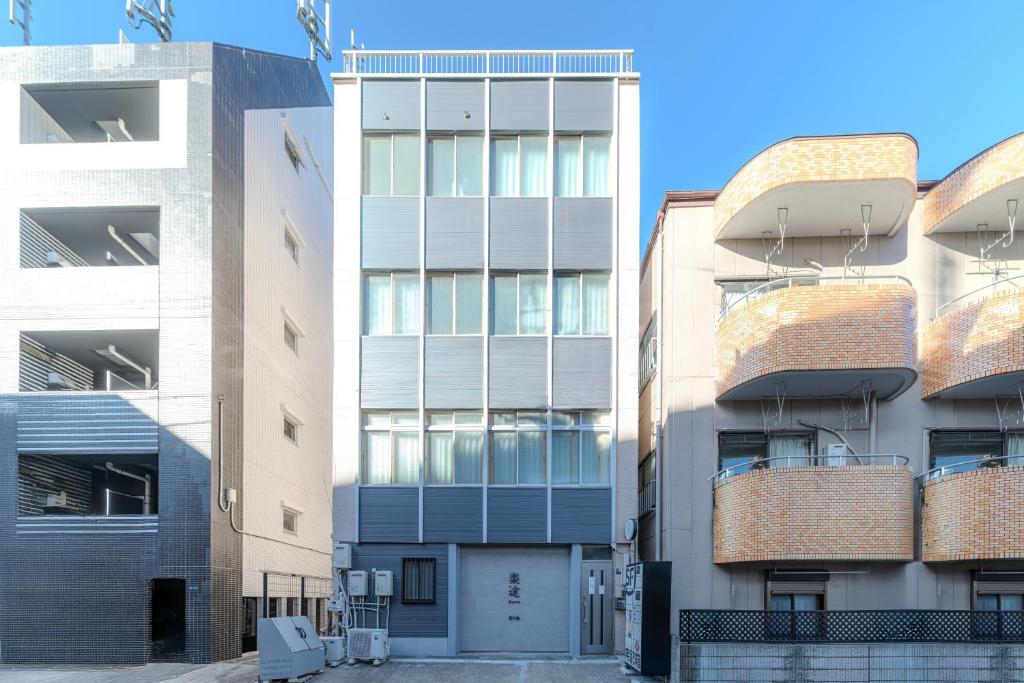 Racto Hotel Higashijujo 楽途ホテル 東十条