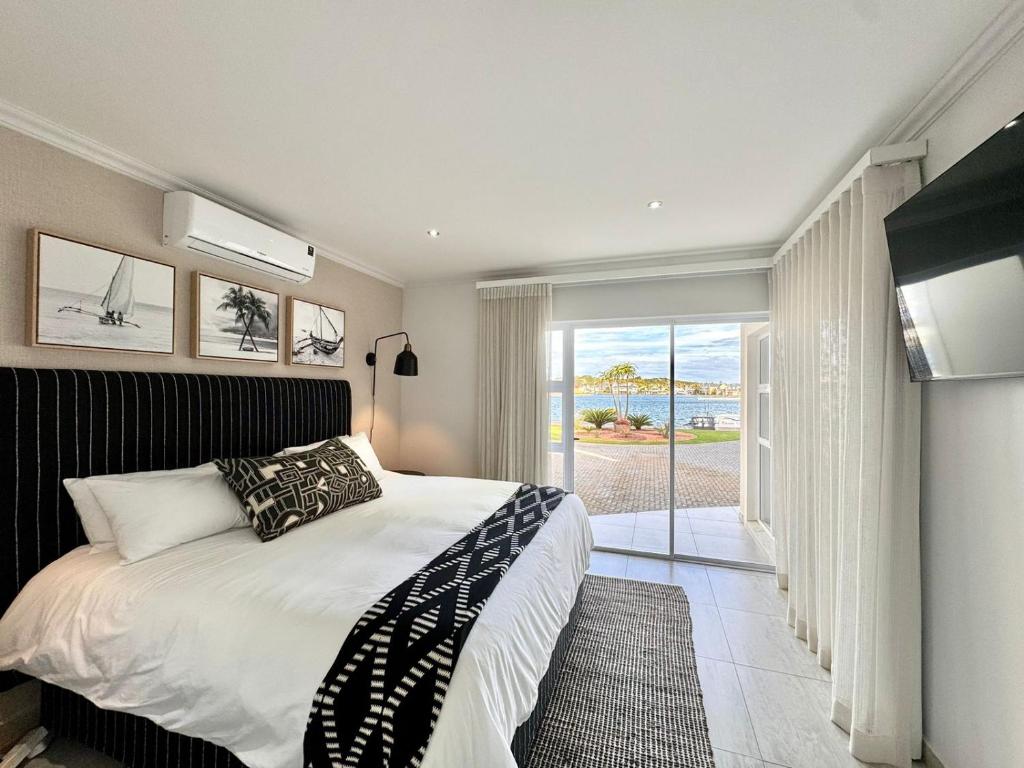 St Kitts by Double Portion, Jeffreys Bay