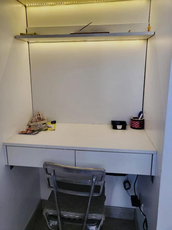 Hermoso Depto con balcon Urquiza - 2