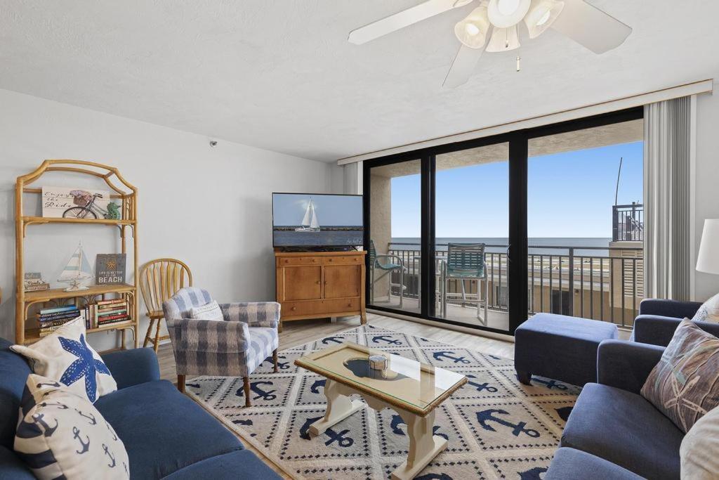 Moontide B103, New Smyrna Beach