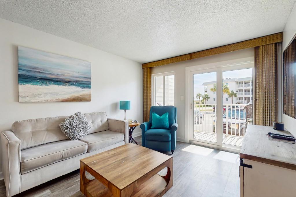 Plantation East #2112, Gulf Highlands