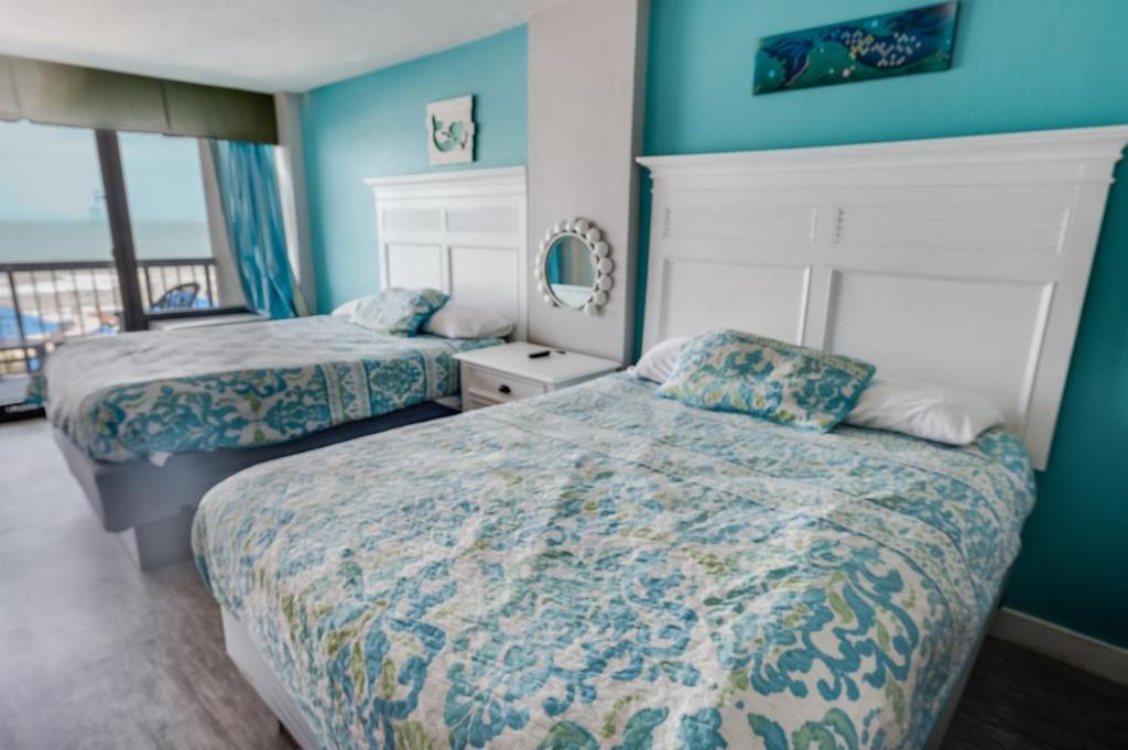 New appliances & direct oceanfront on a low level!, Myrtle Beach