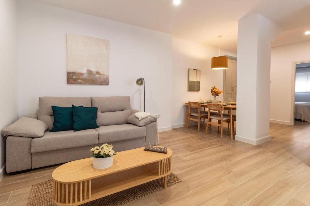 Acogedor Piso Junto Sta Justa 3, Sevilla