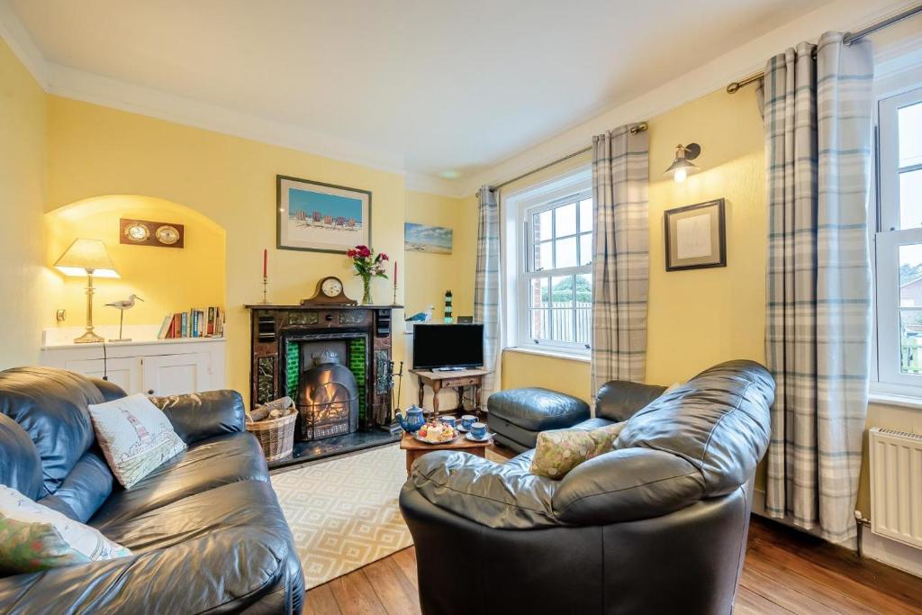 Coastguard Escape, Bacton