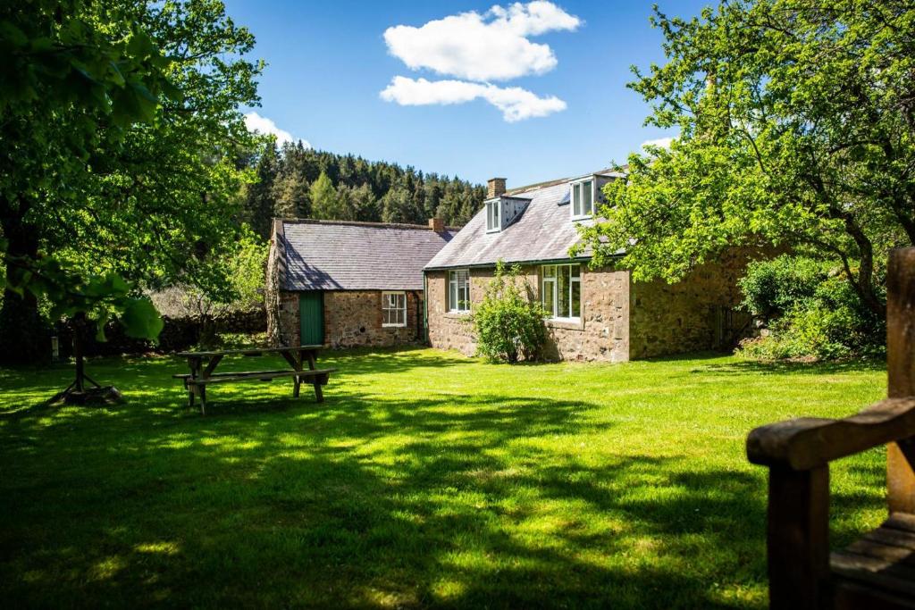 Coldburn Cottage, Kirknewton