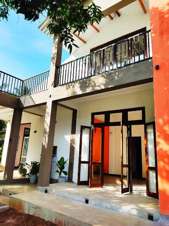 CoCo Villa, Anuradhápura