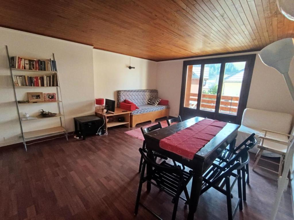 Résidence Alpet Ii - Grand appartement fonctionnel et bien placé MAE-9244 - 2