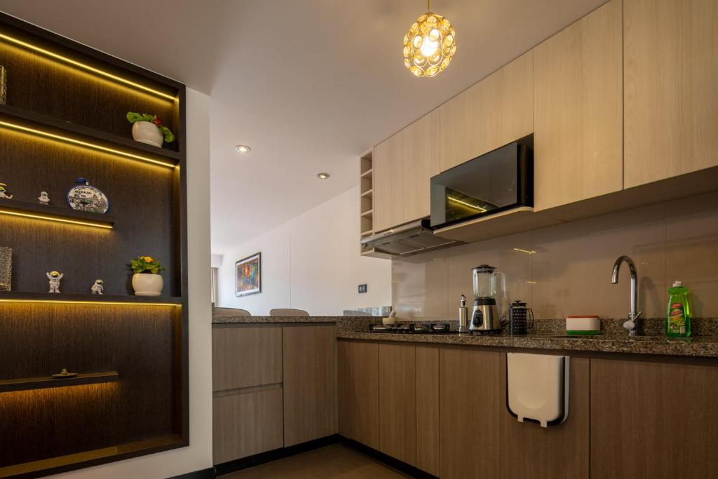 Modern apartment - 10 Min to City Center - 5