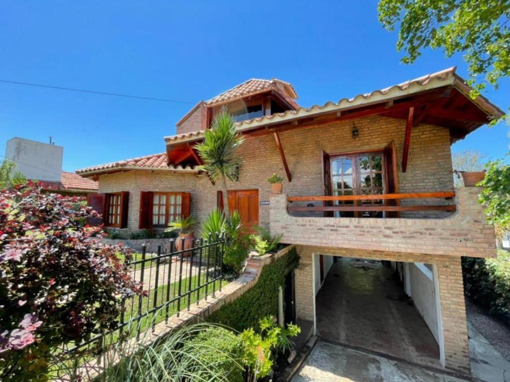 Drago Carlos Paz - 5