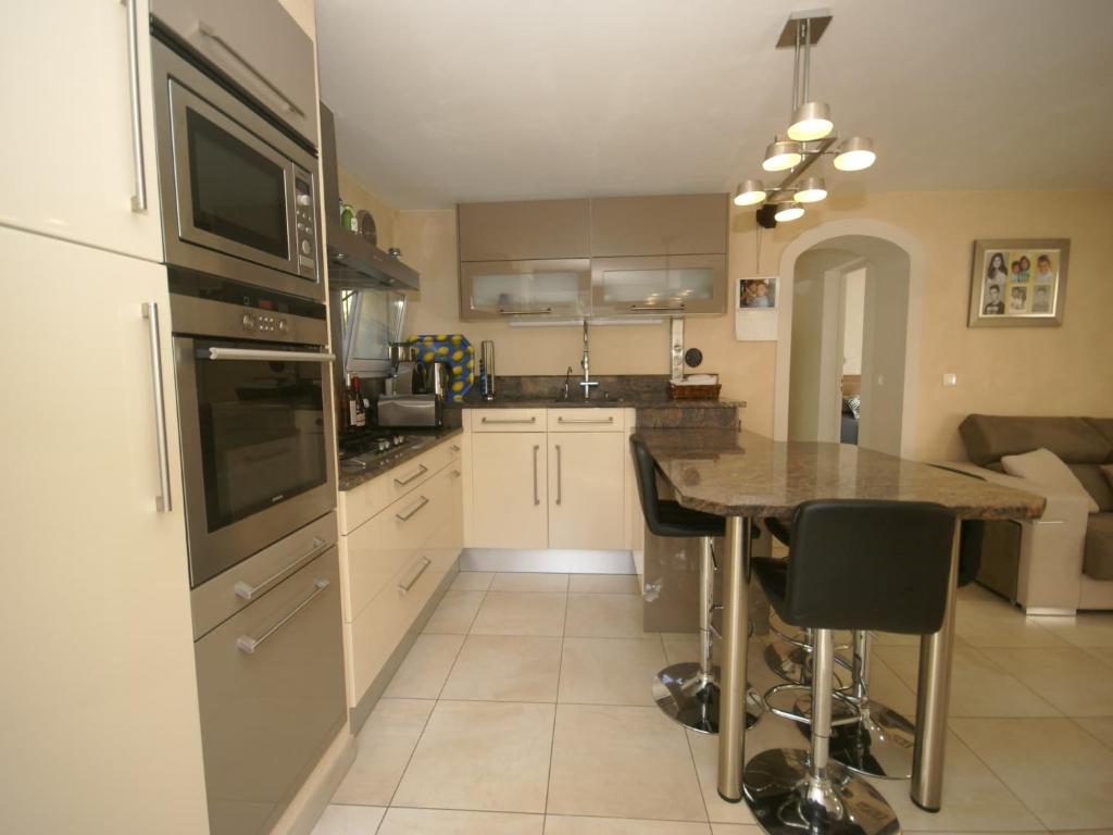 Holiday Home in Carqueiranne by the Sea - 5