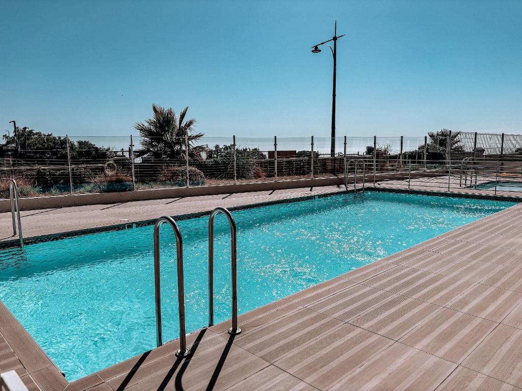 Apartment with awesome beach views - 5