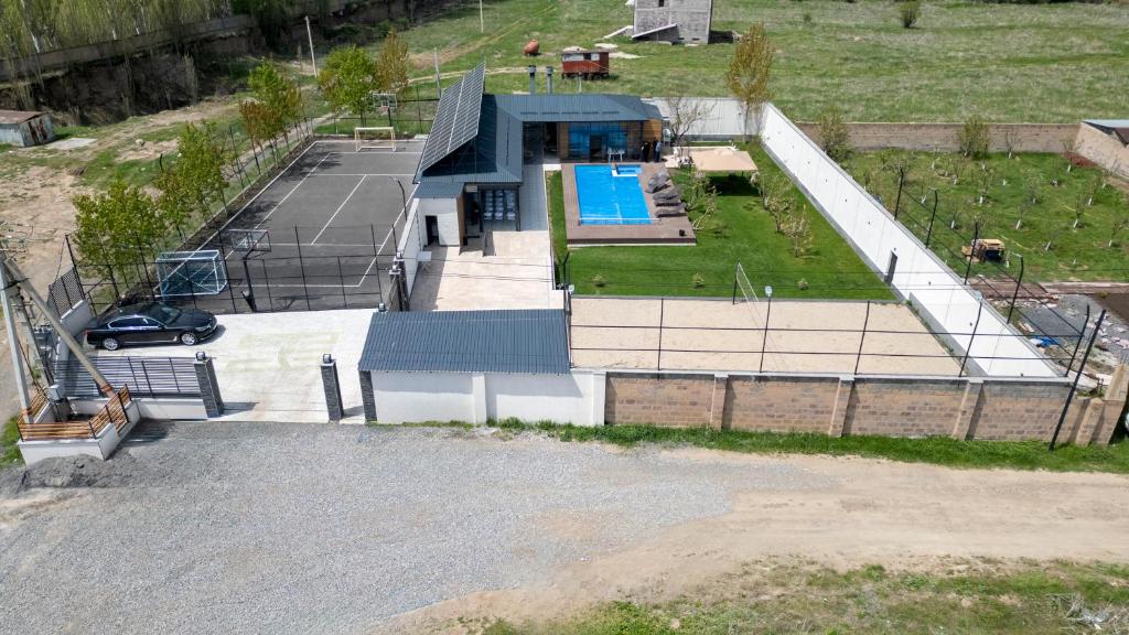 Blissvale - Celebrations Galore, Dzoraghpʼyur