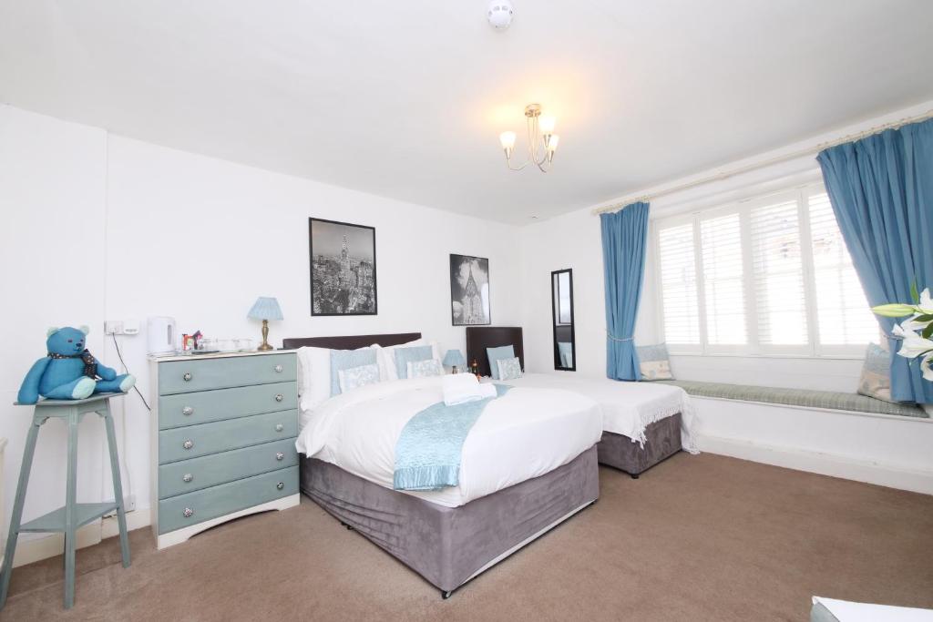 The Barrington Guesthouse Hotel