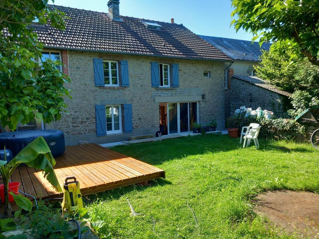 Via Lactéa, Saint-Goussaud