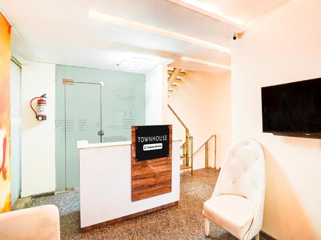 フロント・ロビー