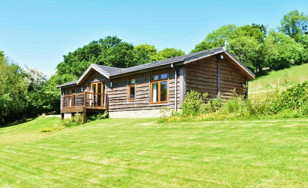 3 Bed in Two Waters Foot oc-m27335, Cardinham