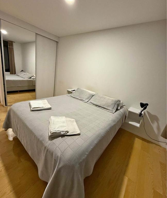 La pasionaria aparts - 3