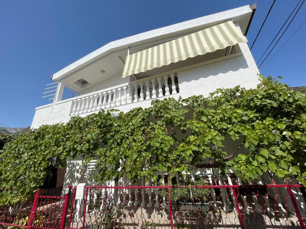 Guest house - 4