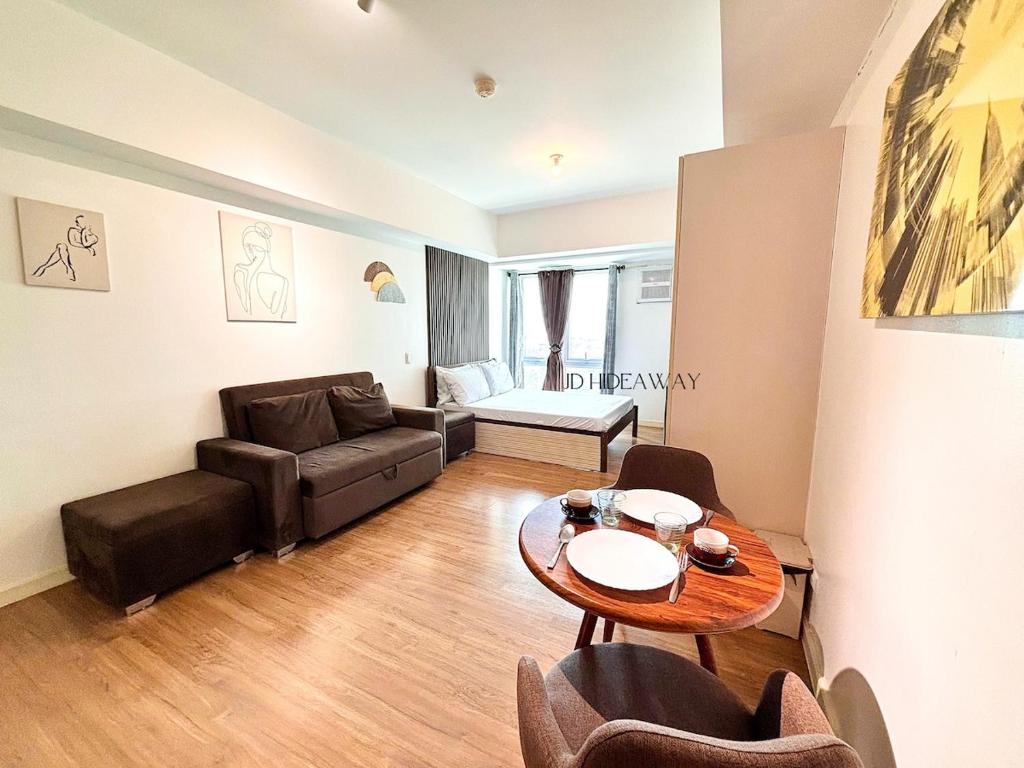 Abreeza Place Comfy Wi-Fi Netlfix, Davao