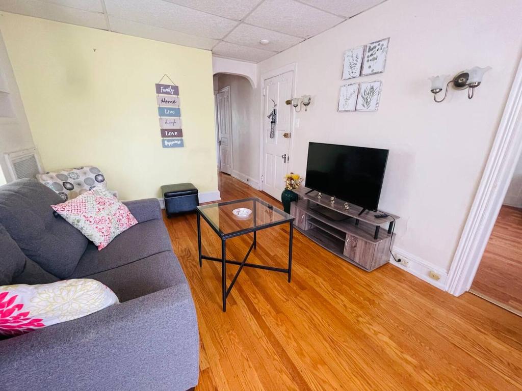 Wonderful Place To Call Home, Melrose Park